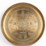 The crowned emblem of power